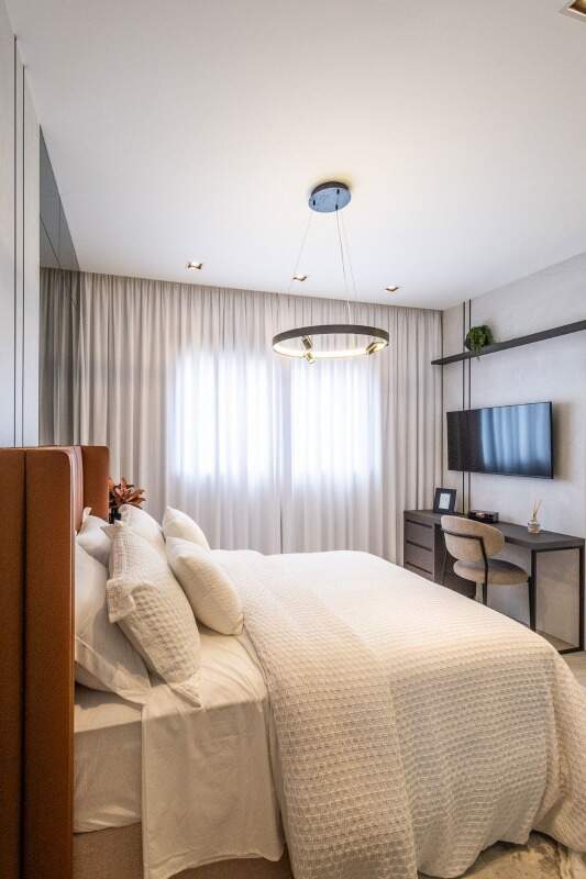 Apartamento à venda no Meia Praia: 