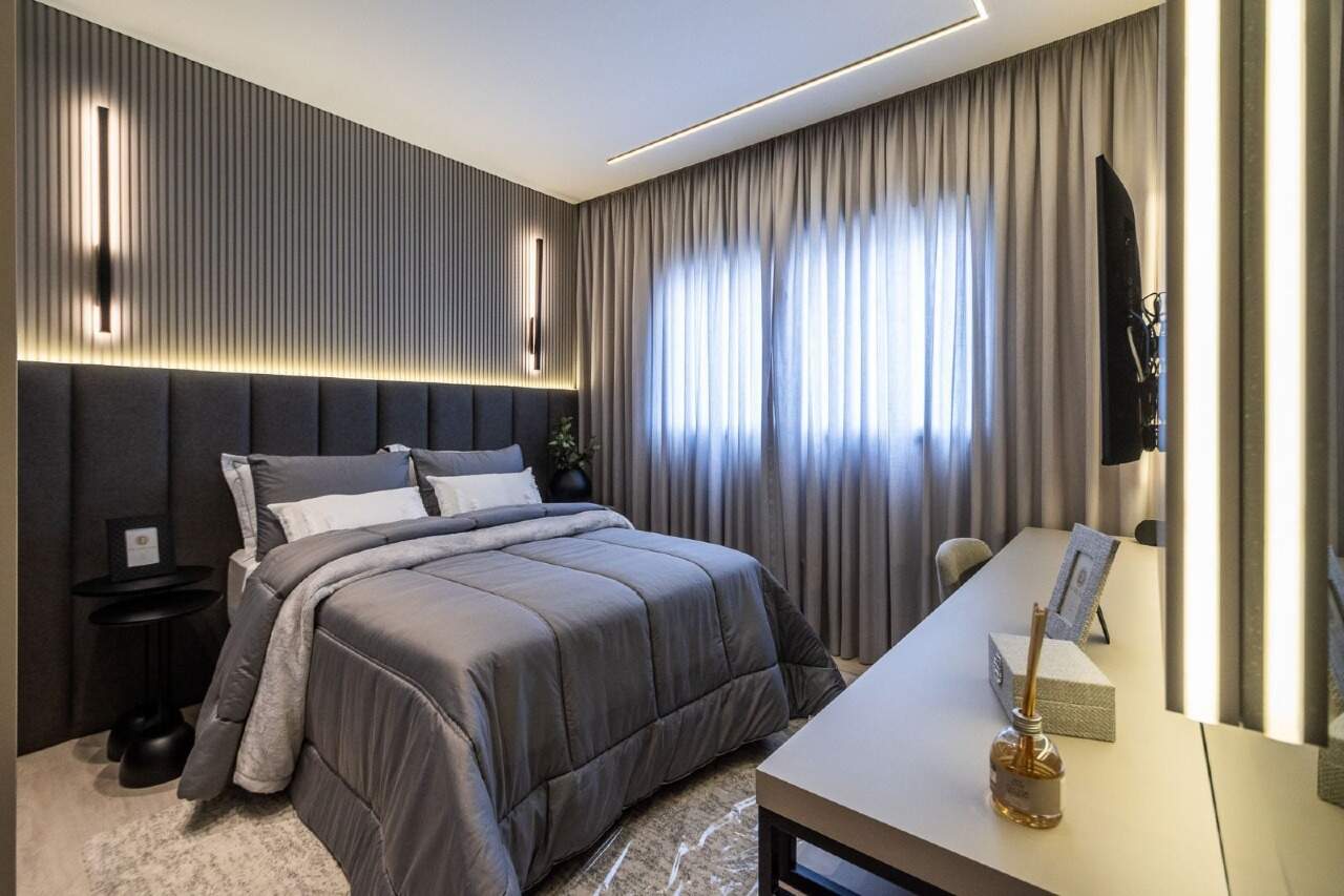 Apartamento à venda no Meia Praia: 