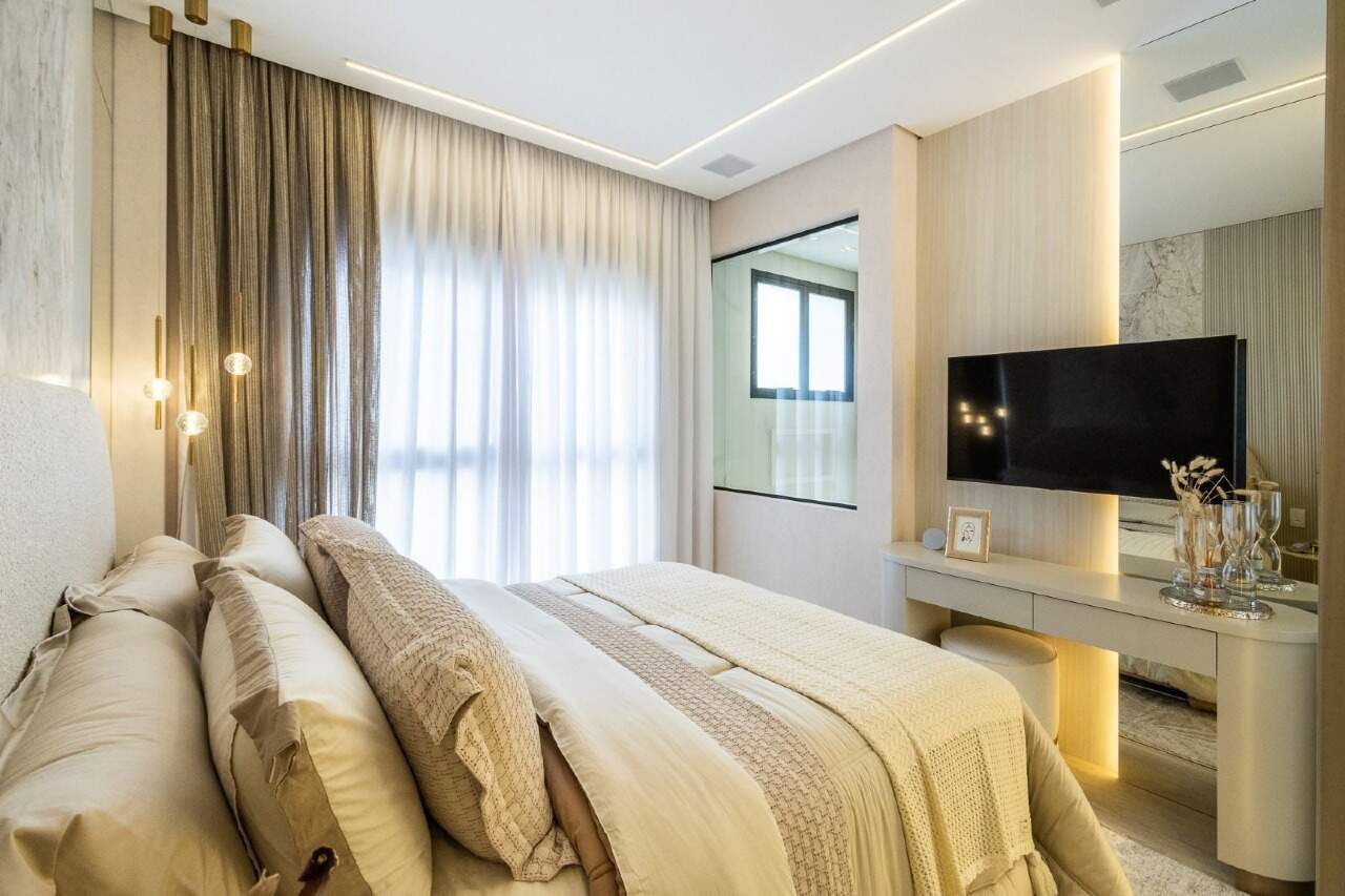 Apartamento à venda no Meia Praia: 