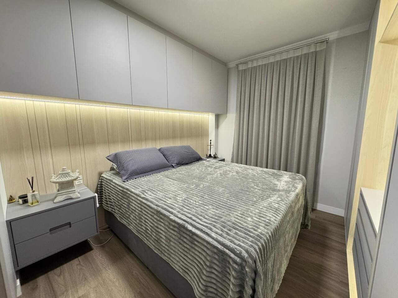 Apartamento à venda no Meia Praia: 