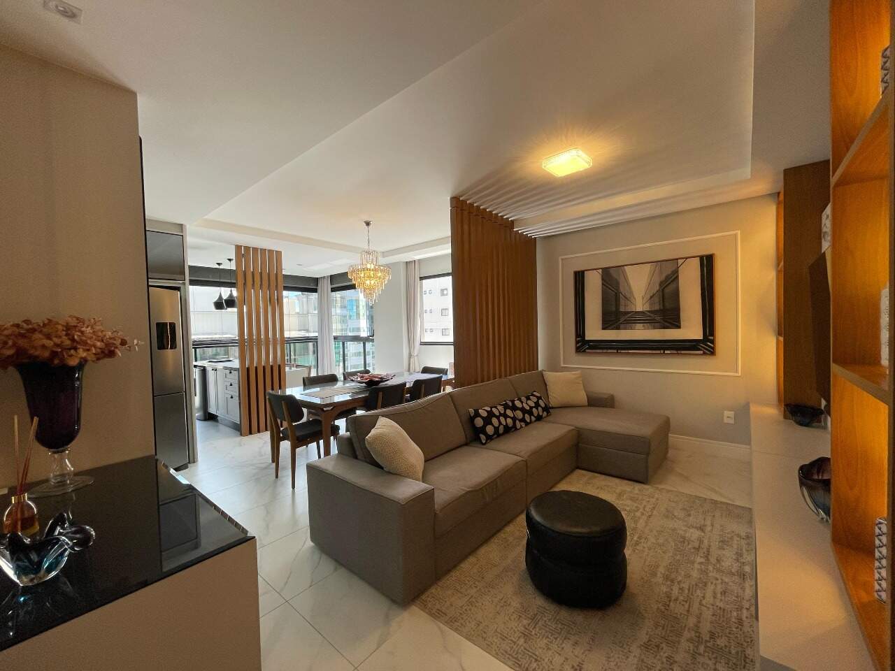 Apartamento à venda no Meia Praia: 