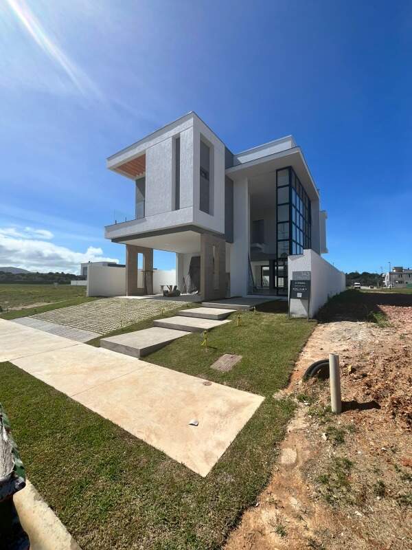 Casa à venda no Porto Belo: 