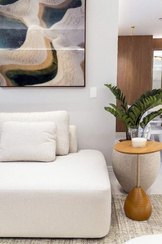 Apartamento à venda no Meia Praia: 