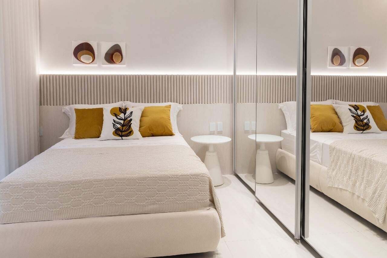 Apartamento à venda no Meia Praia: 