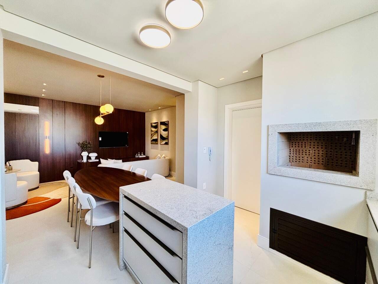 Apartamento à venda no Balneário Perequê: 