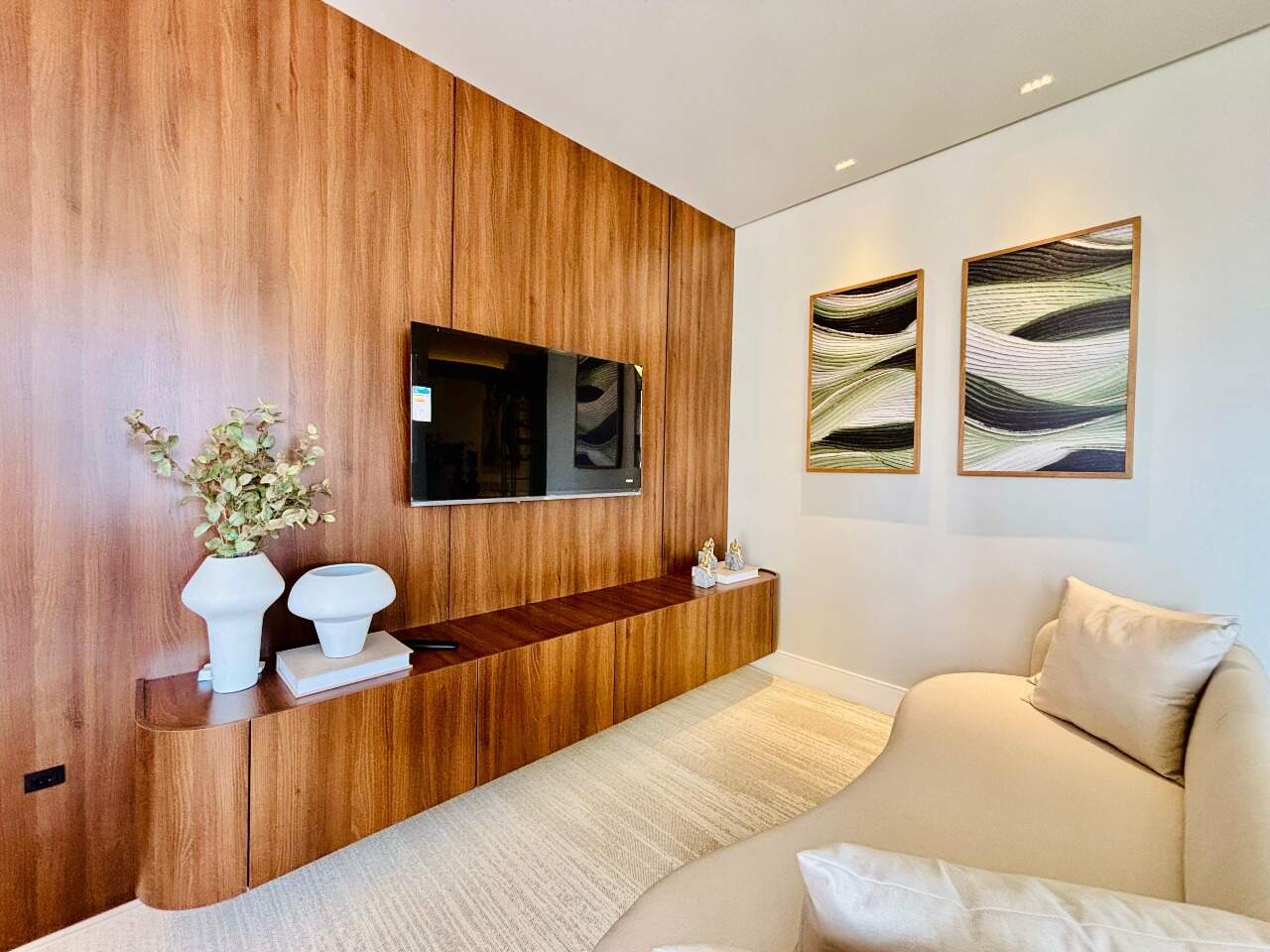 Apartamento à venda no Balneário Perequê: