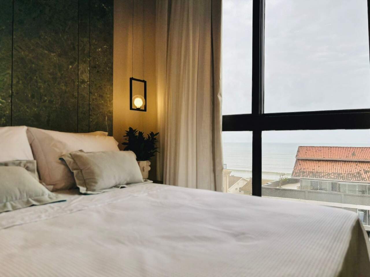 Apartamento à venda no Balneário Perequê: 