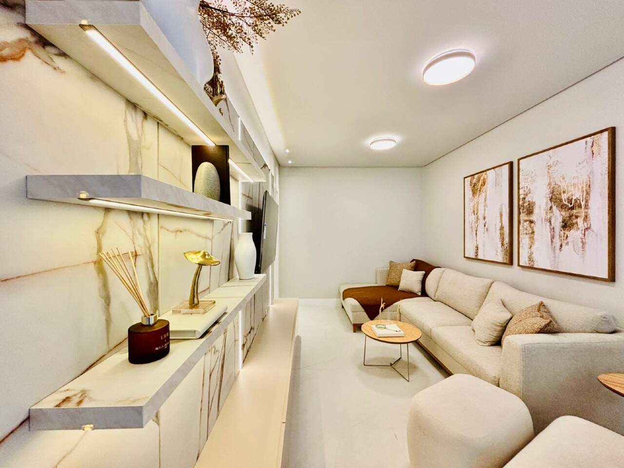 Apartamento à venda no Balneário Perequê: 
