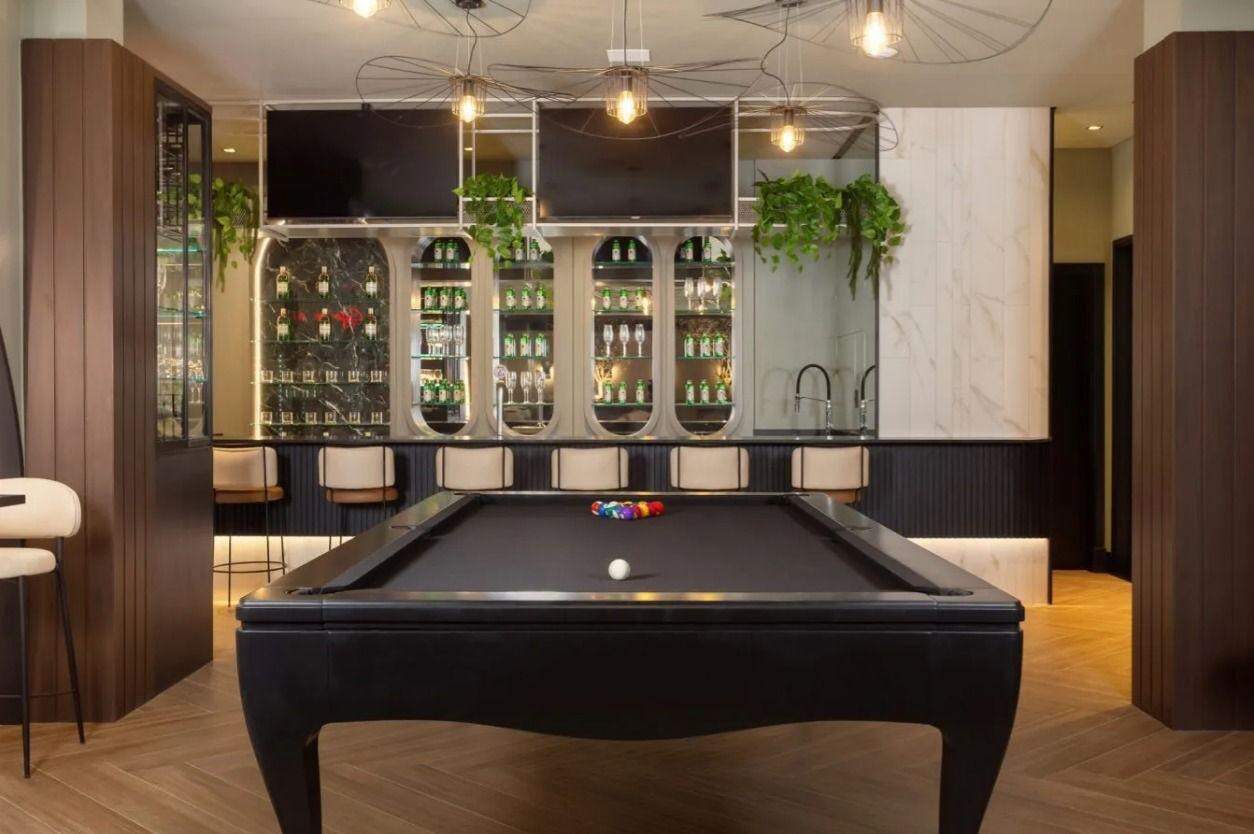 FLAT à venda no Meia Praia: 