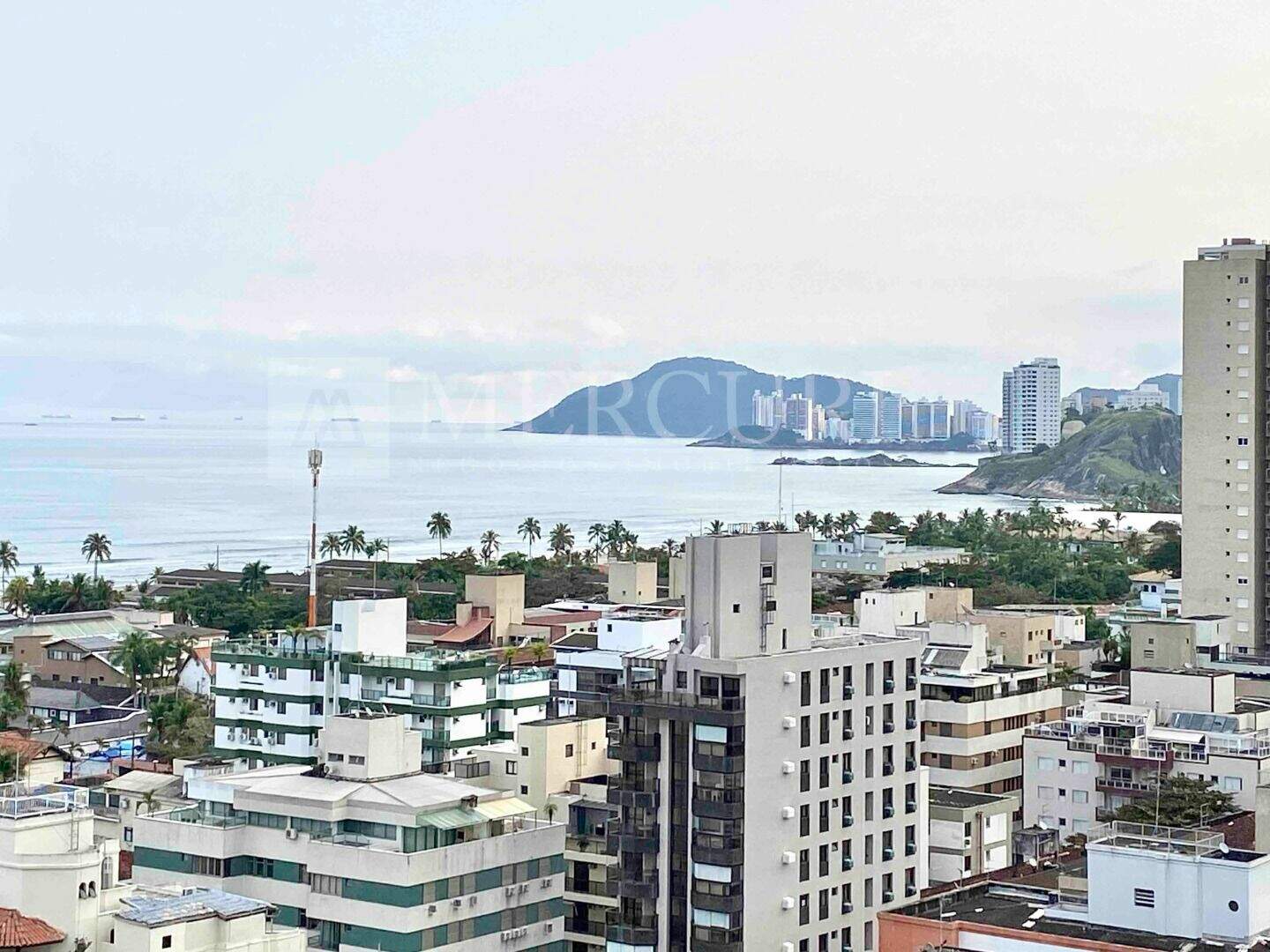 Apartamento à venda no Enseada: 
