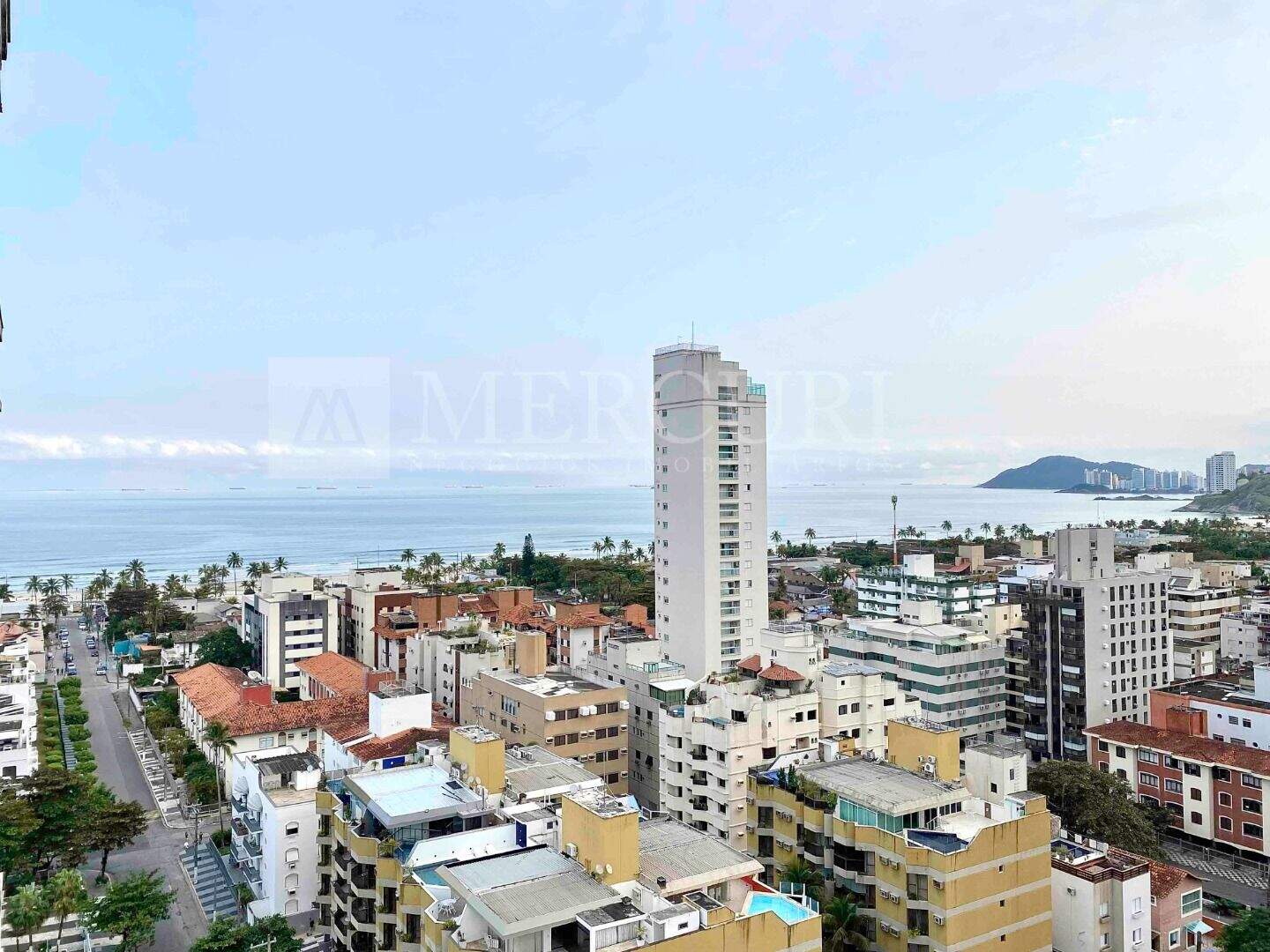 Apartamento à venda no Enseada: 