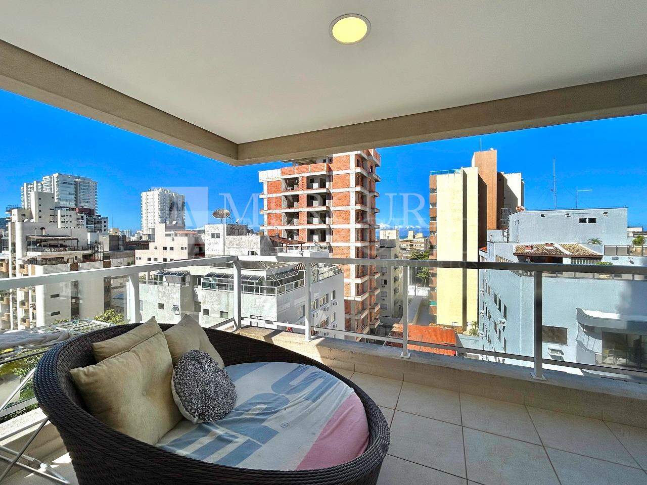 Apartamento à venda no Enseada: 