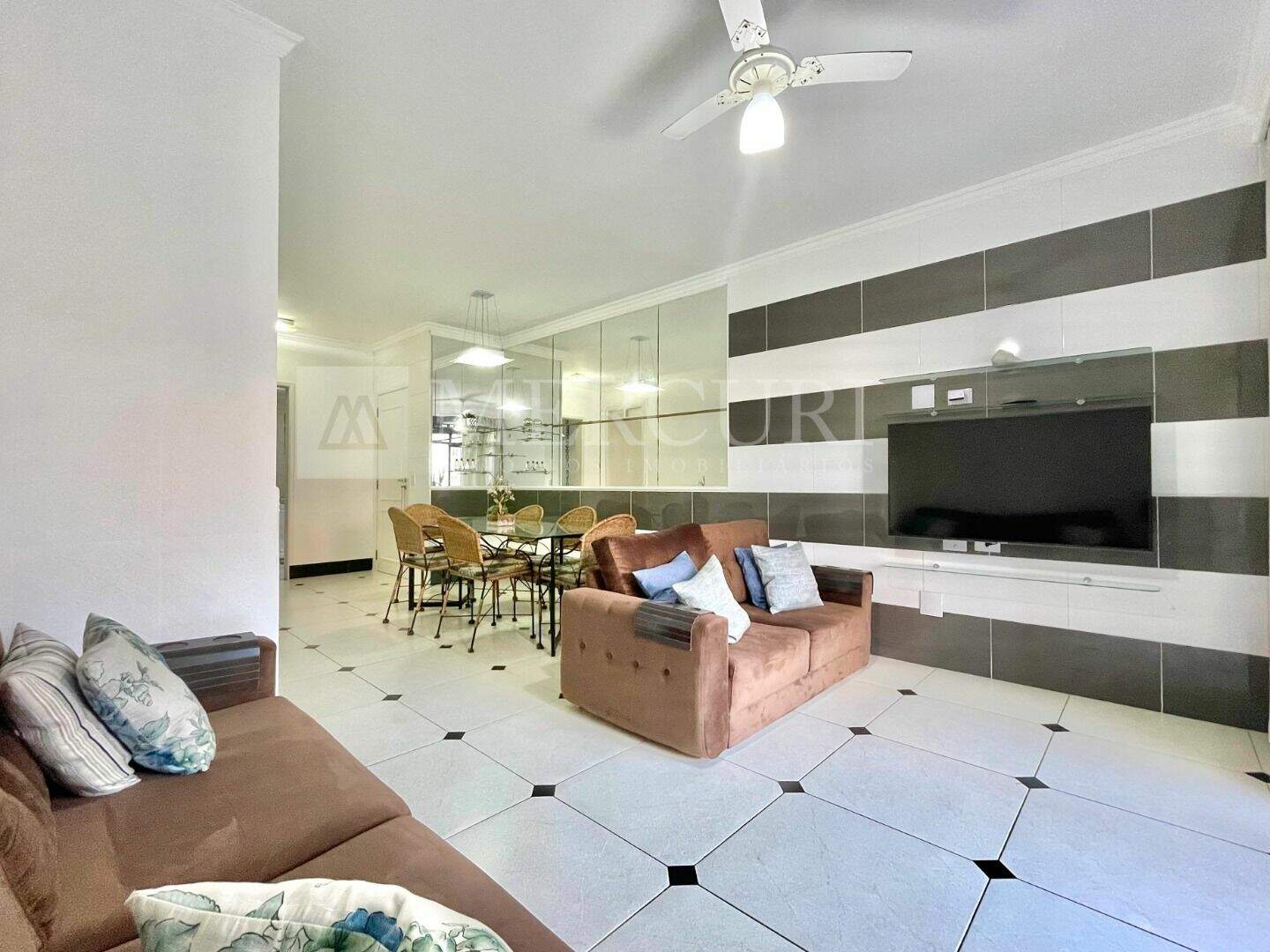 Apartamento à venda no Pitangueiras: Busca por apartamentos a venda no Guarujá na Praia das Pitangueiras? Consulte a imobiliária em Guarujá e imobiliaria em Guarujá para mais detalhes.