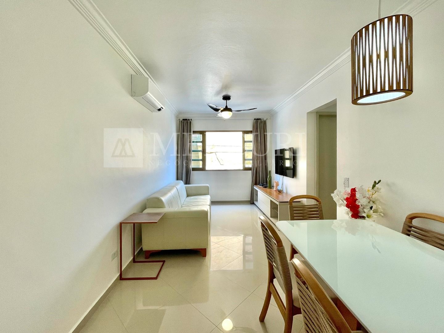 Apartamento à venda no Enseada: 