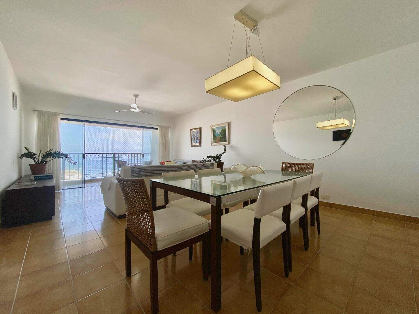 Apartamento à venda no Pitangueiras: 