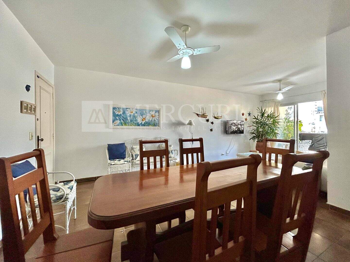 Apartamento à venda no Enseada: 