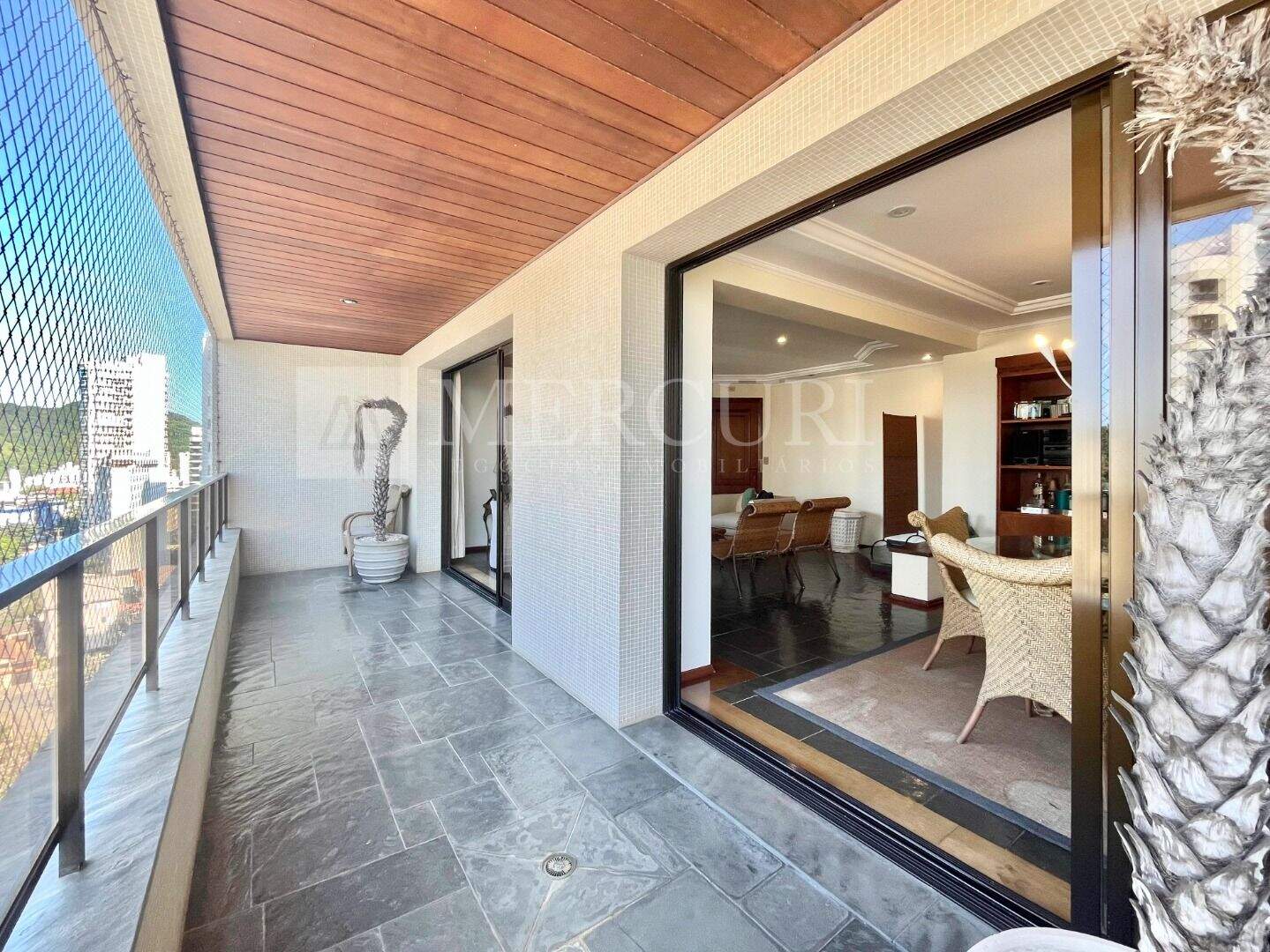 Apartamento à venda no Jardim Astúrias: 