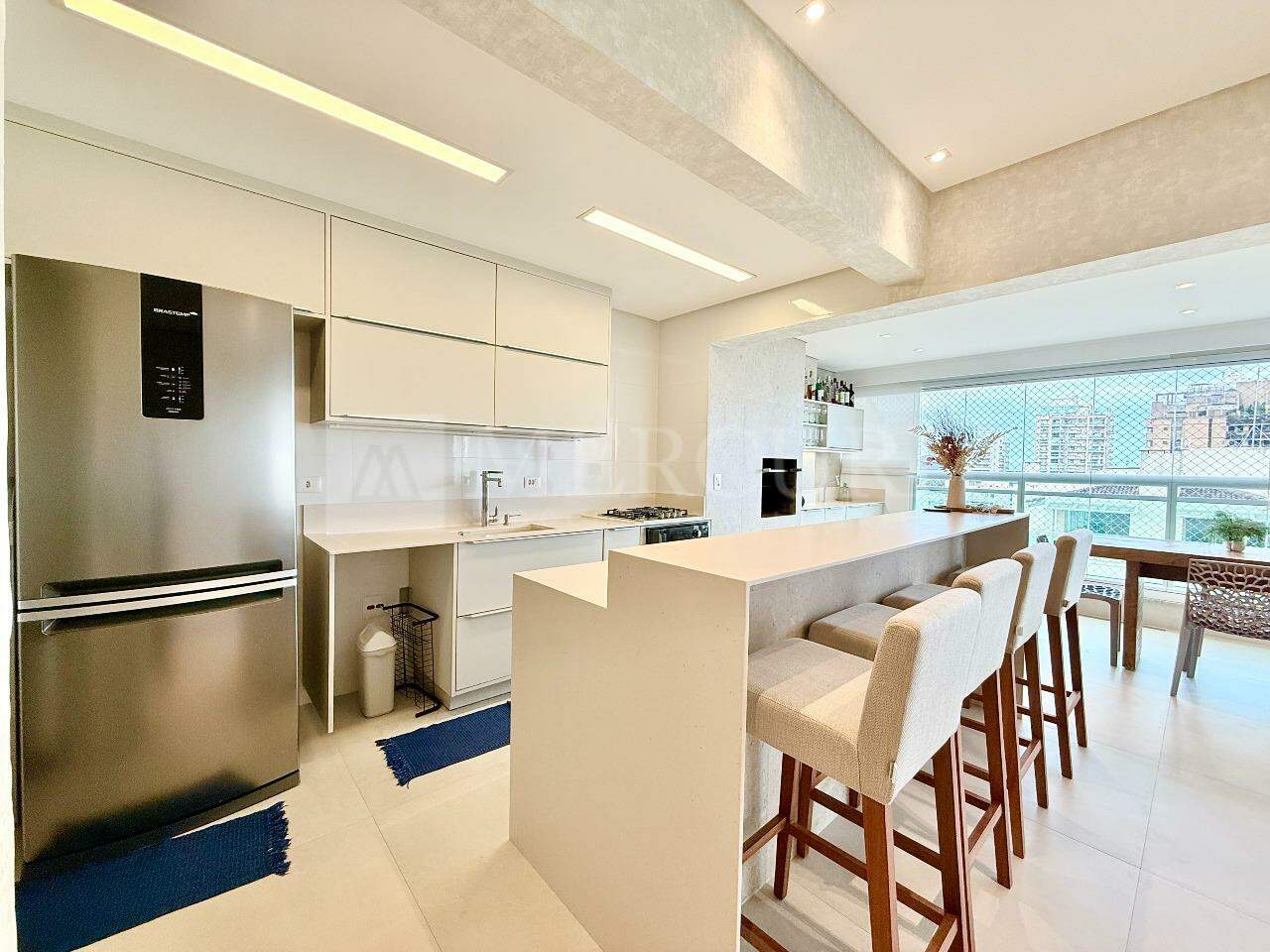 Apartamento à venda no Enseada: 