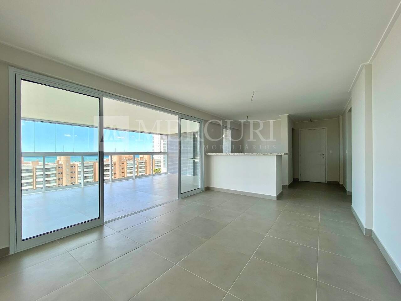Apartamento à venda no Enseada: 