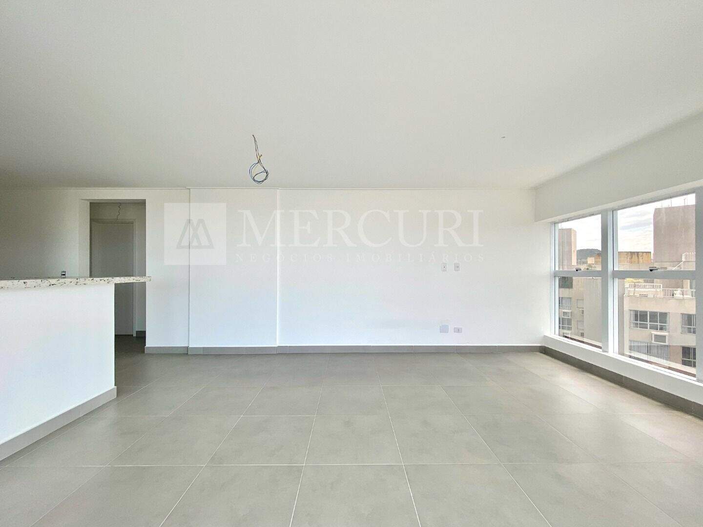 Apartamento à venda no Enseada: Explore seu apartamento a venda no Guarujá na Praia da Enseada, através da imobiliária em Guarujá e imobiliaria em Guarujá especializadas.