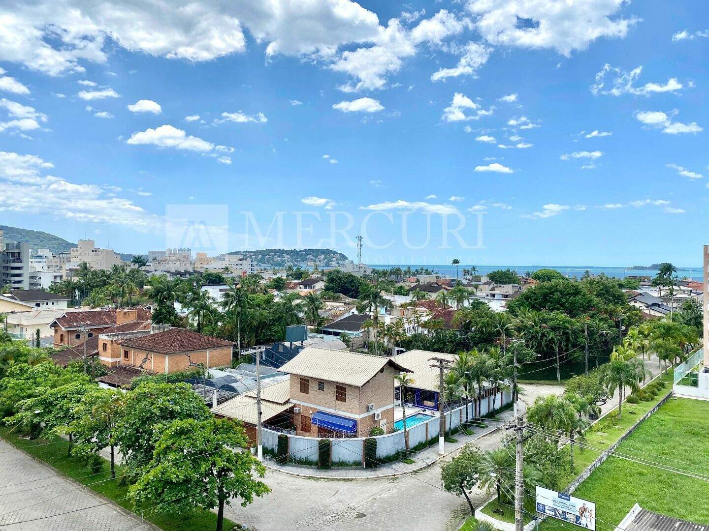 Apartamento à venda no Enseada: Explore seu apartamento a venda no Guarujá na Praia da Enseada, através da imobiliária em Guarujá e imobiliaria em Guarujá especializadas.