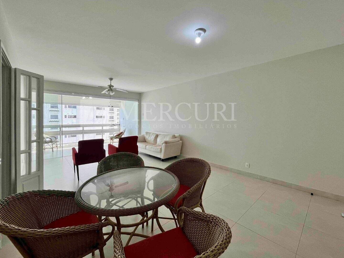 Apartamento à venda no Jardim Astúrias: 