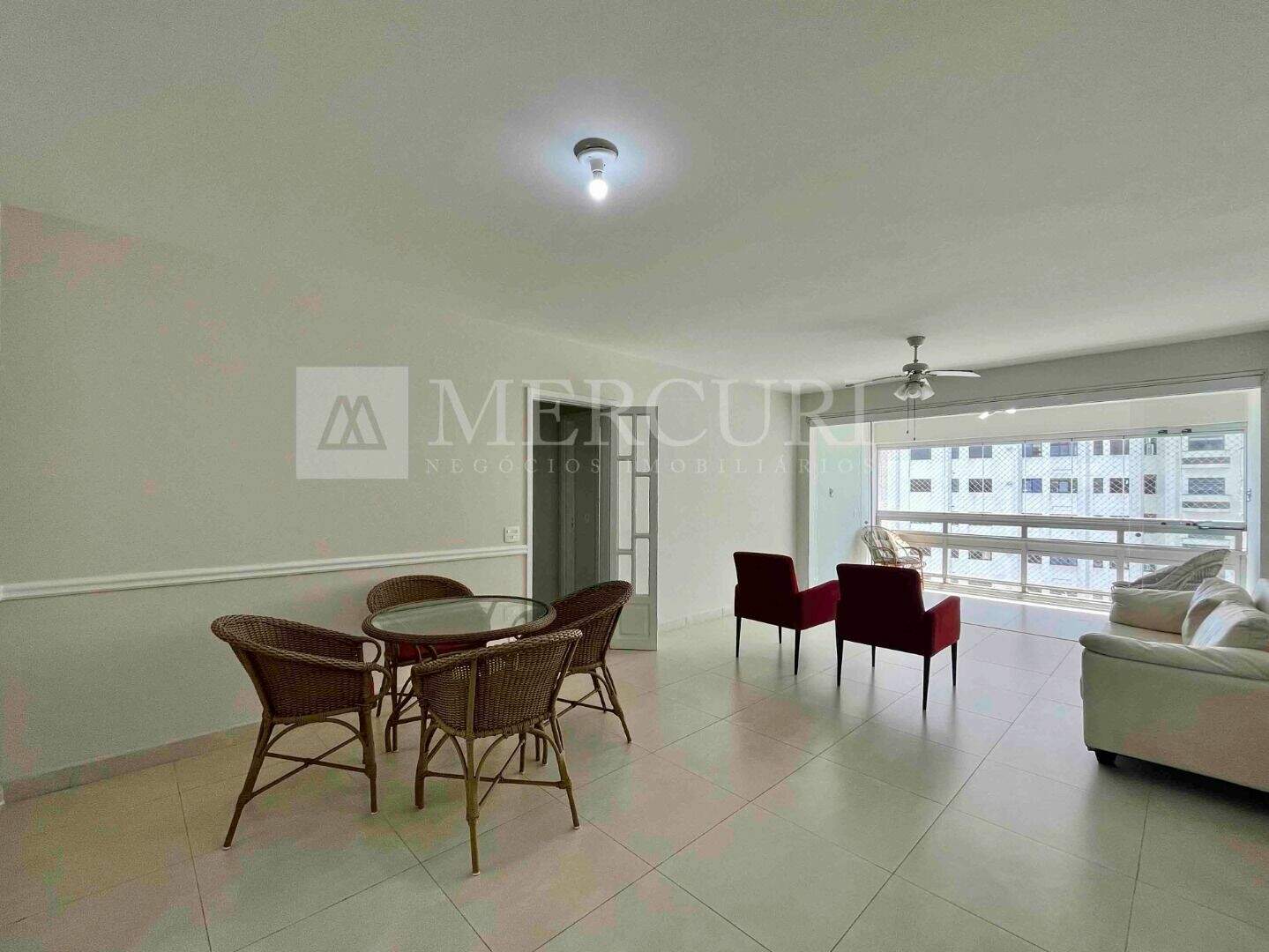 Apartamento à venda no Jardim Astúrias: 