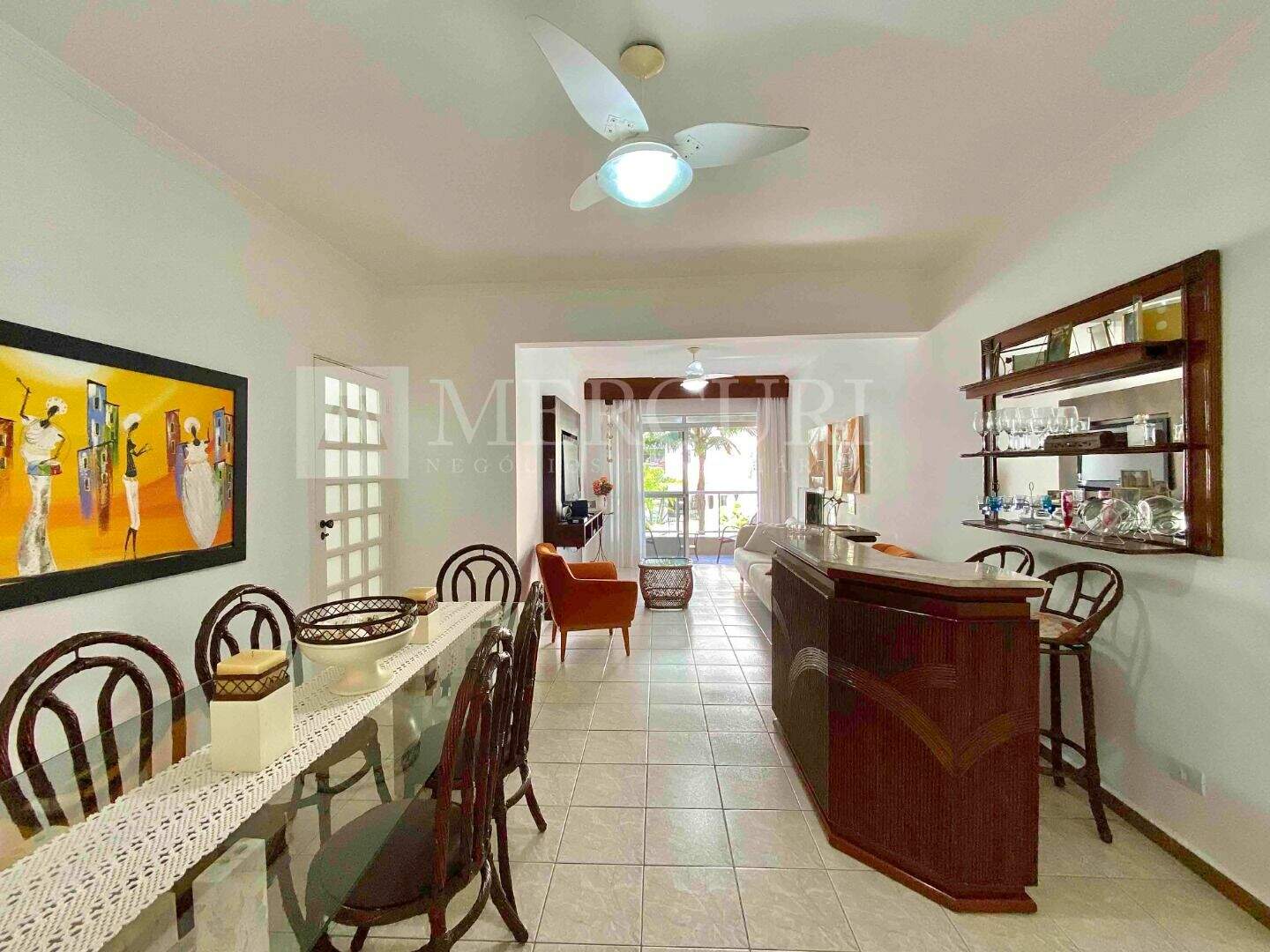 Apartamento à venda no Enseada: 