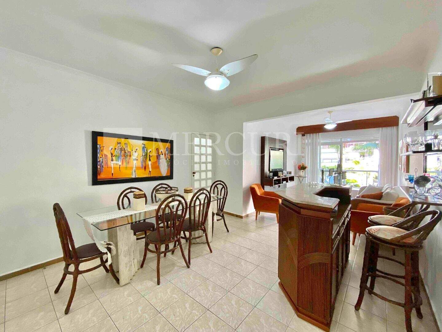 Apartamento à venda no Enseada: 