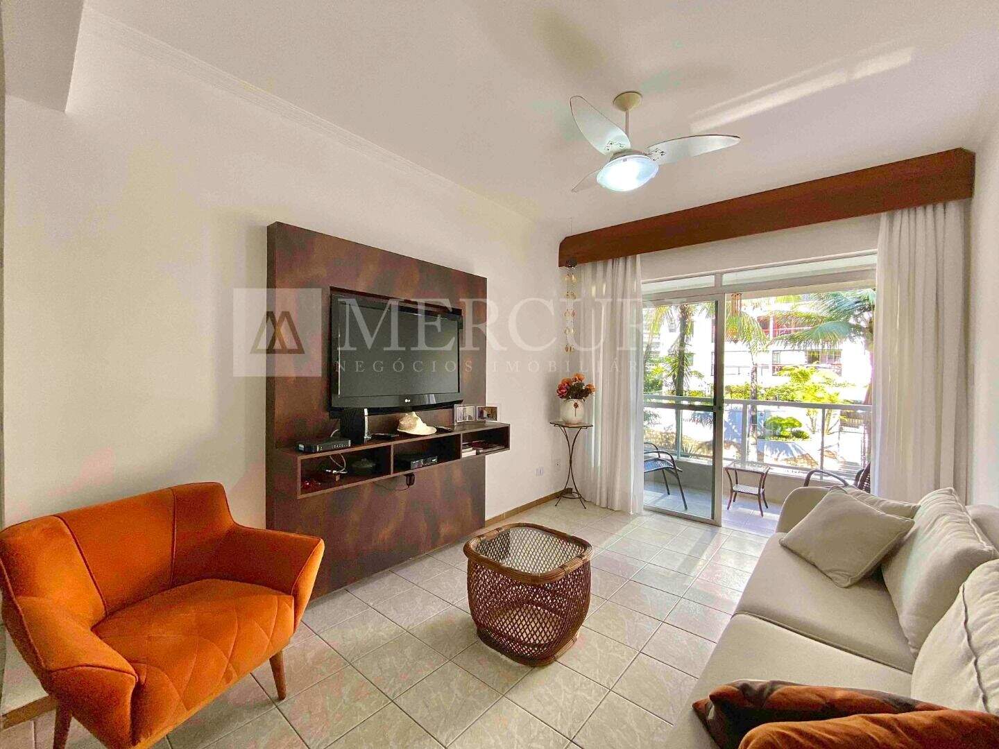 Apartamento à venda no Enseada: 