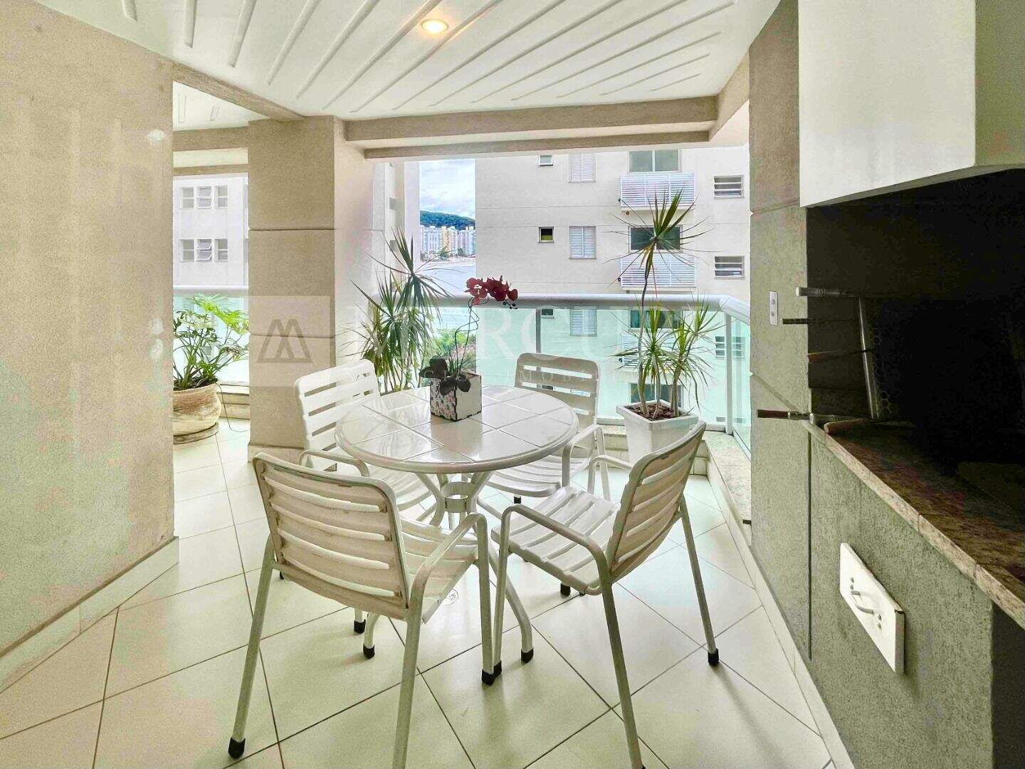 Apartamento à venda no Jardim Astúrias: 