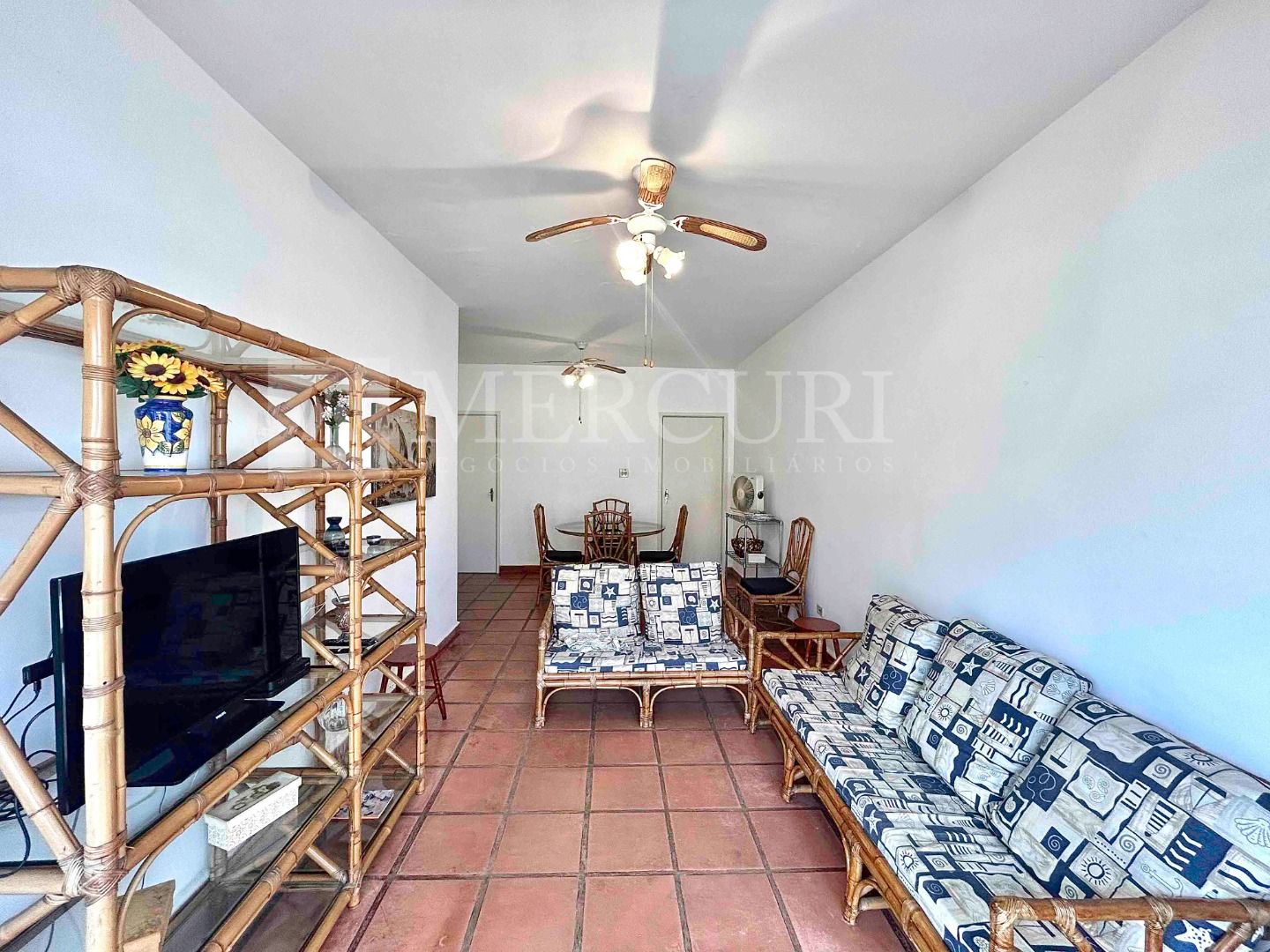 Apartamento à venda no Enseada: 