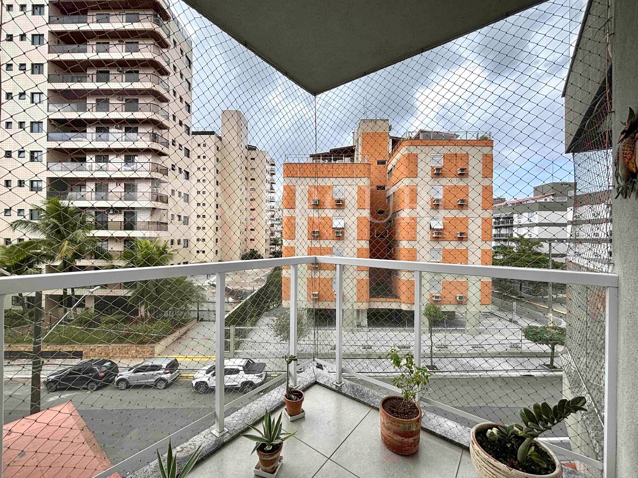 Apartamento à venda no Enseada: 