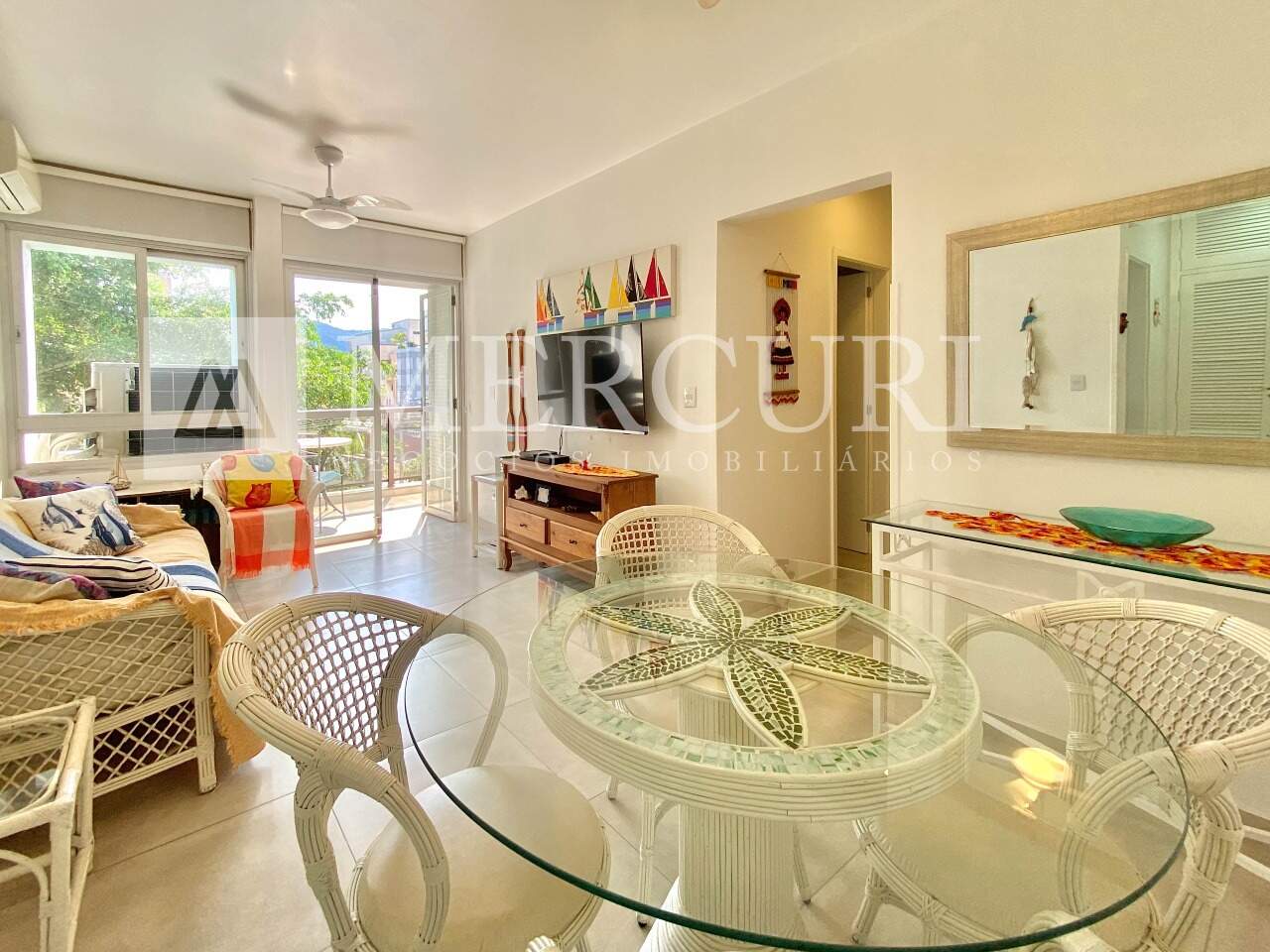 Apartamento à venda no Enseada: 