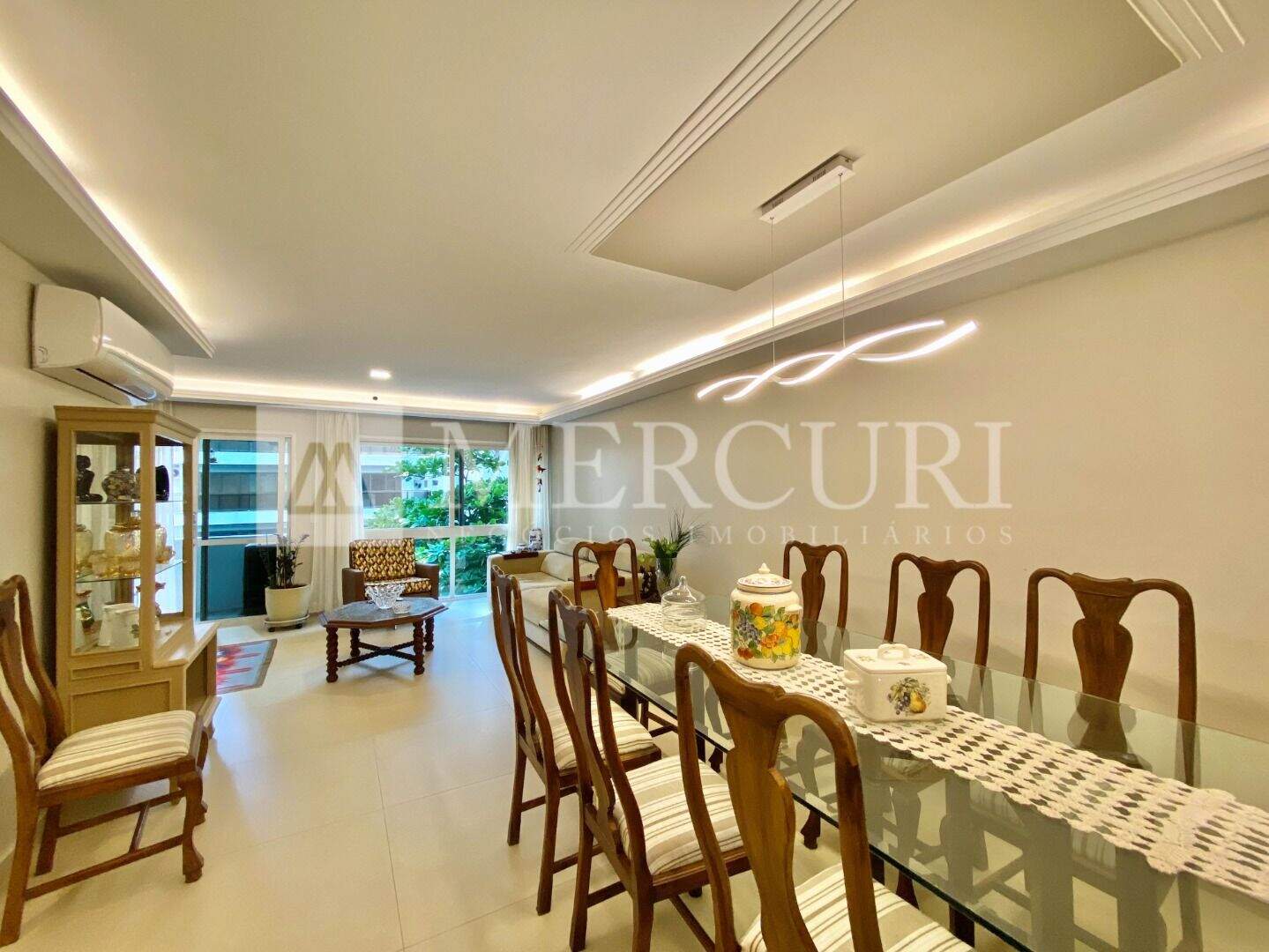 Apartamento à venda no Pitangueiras: Busca por apartamentos a venda no Guarujá na Praia das Pitangueiras? Consulte a imobiliária em Guarujá e imobiliaria em Guarujá para mais detalhes.
