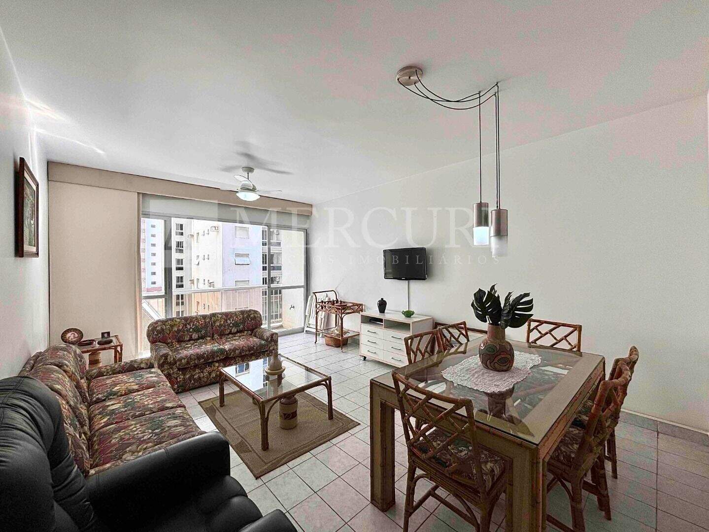 Apartamento à venda no Pitangueiras: 