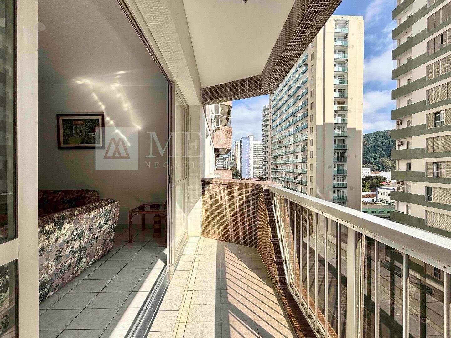 Apartamento à venda no Pitangueiras: 