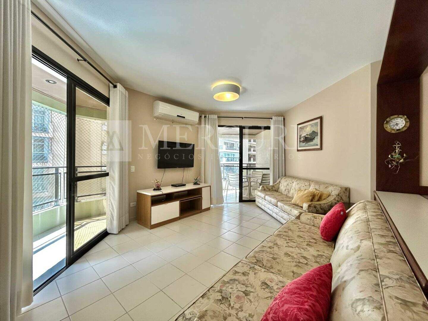 Apartamento à venda no Pitangueiras: apartamento-no-guarujá-praia-da-pitangueiras-mercuri-imóveis-imobiliária-no-guarujá
