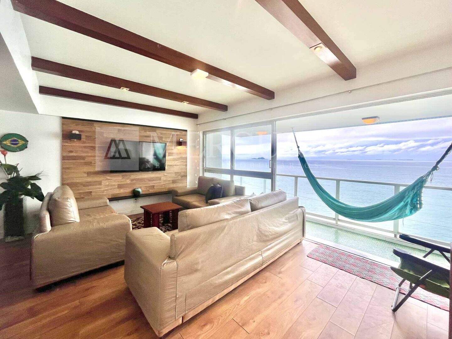 Apartamento à venda no Pitangueiras: Busca por apartamentos a venda no Guarujá na Praia das Pitangueiras? Consulte a imobiliária em Guarujá e imobiliaria em Guarujá para mais detalhes.