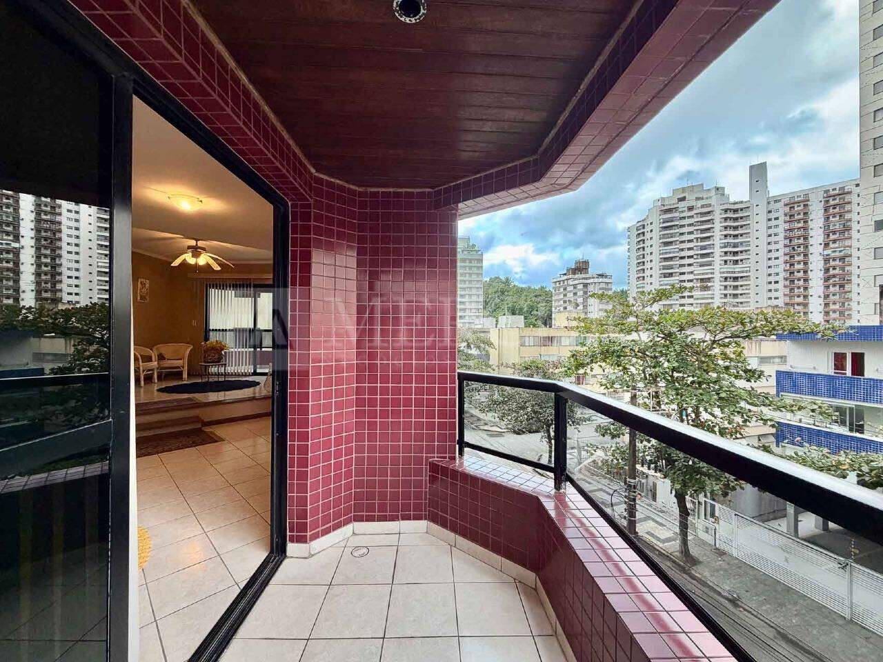 Apartamento à venda no Jardim Astúrias: 