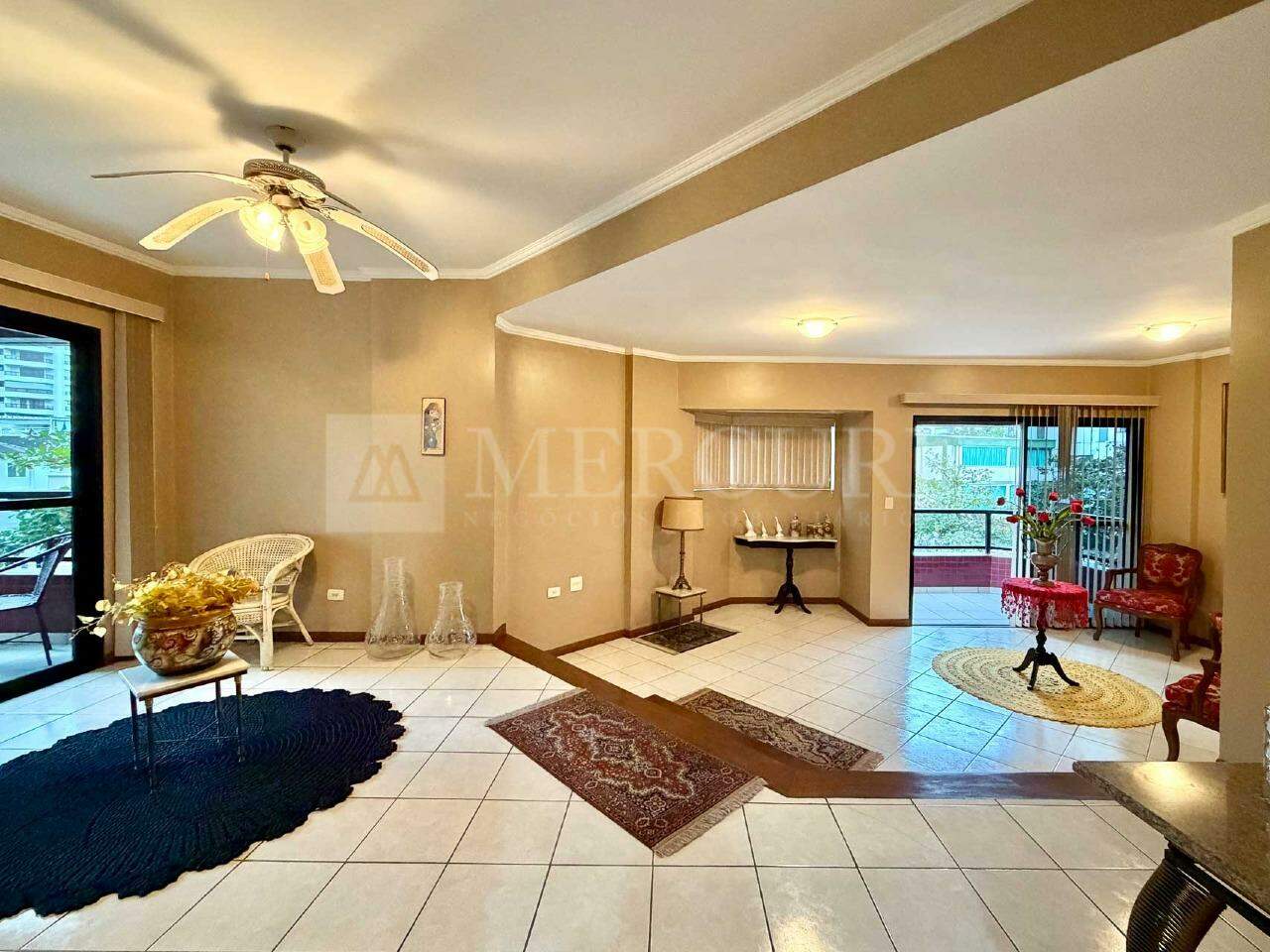 Apartamento à venda no Jardim Astúrias: 