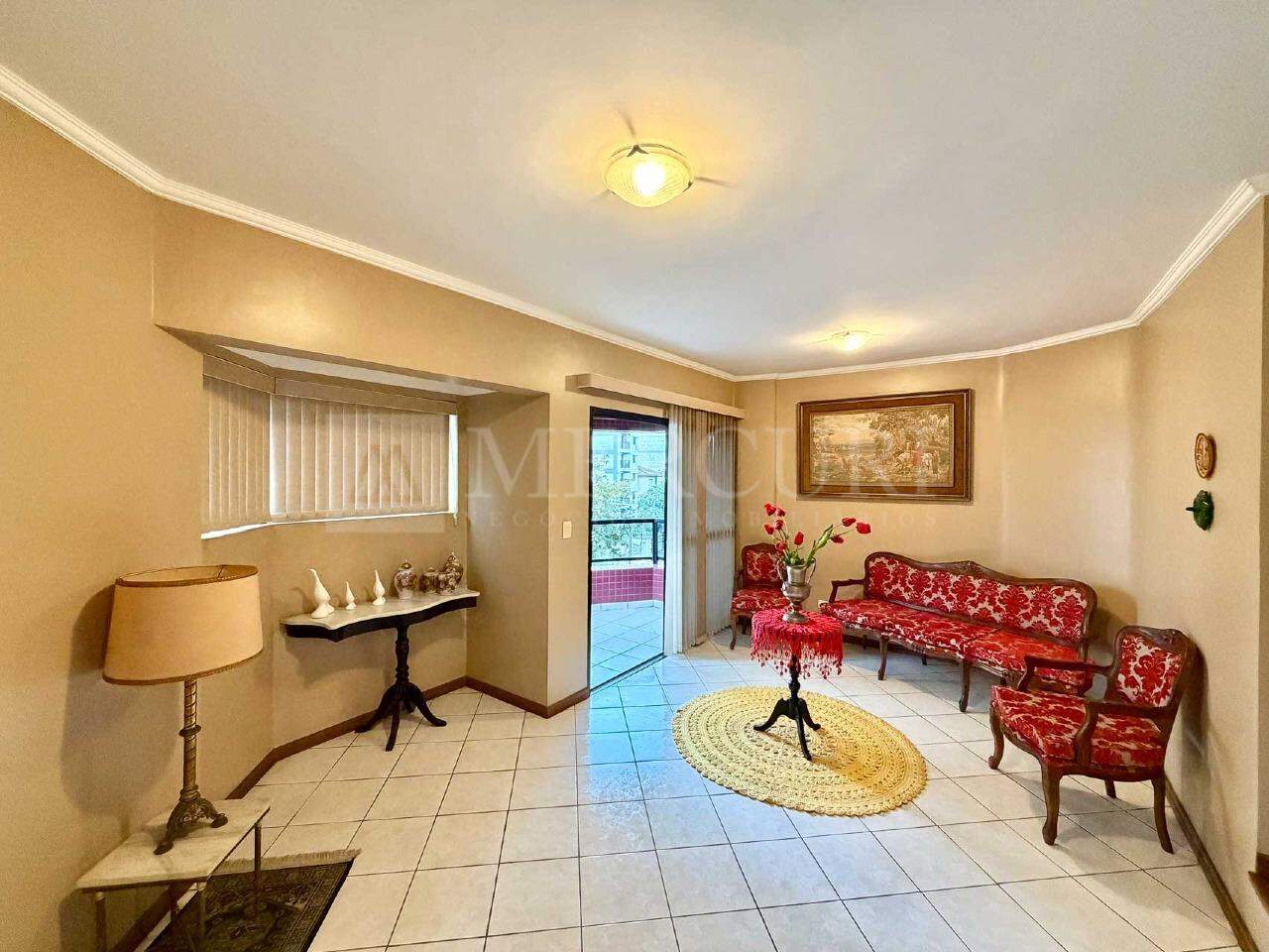Apartamento à venda no Jardim Astúrias: 