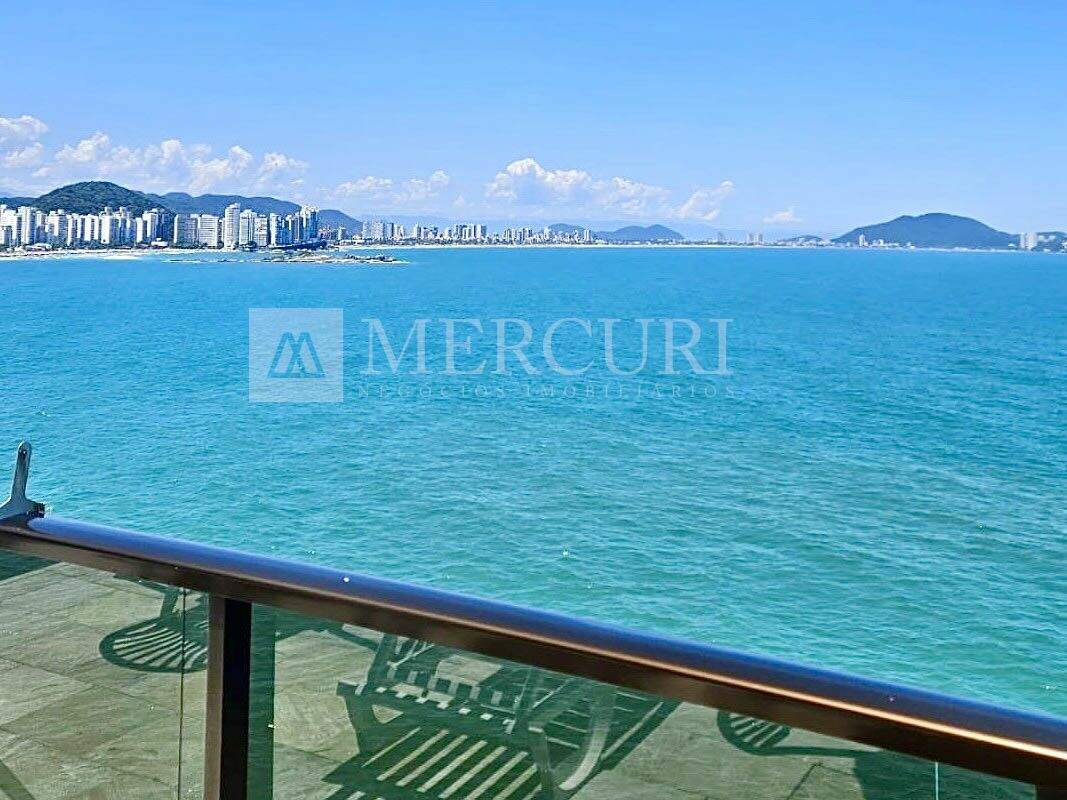 Apartamento à venda no Jardim Astúrias: Desfrute de apartamentos a venda no Guarujá na Praia das Astúrias, ideais para quem busca tranquilidade, com a ajuda de uma imobiliária em Guarujá.
