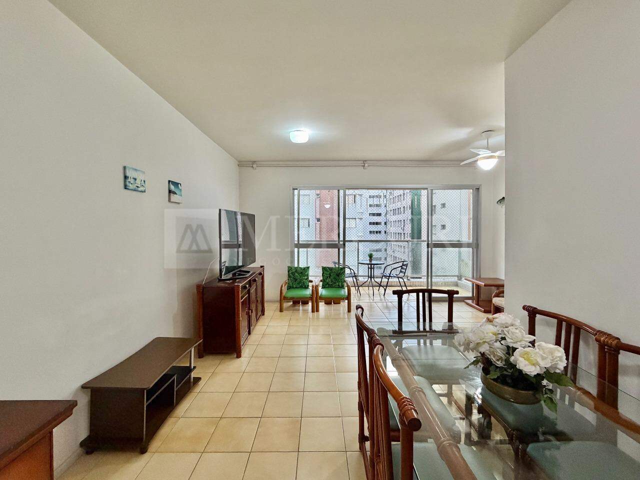 Apartamento à venda no Pitangueiras: 