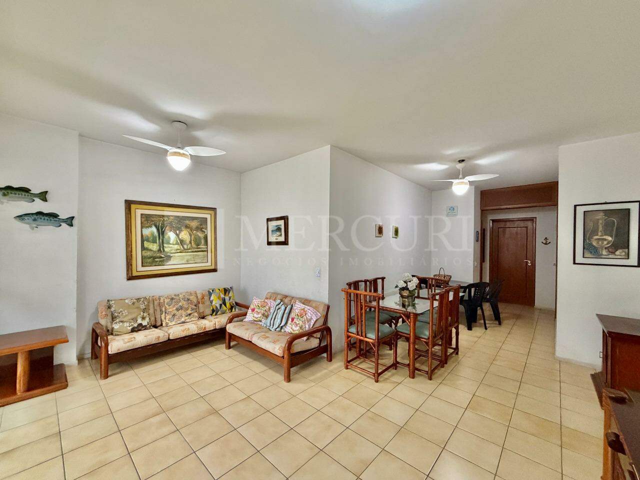 Apartamento à venda no Pitangueiras: 