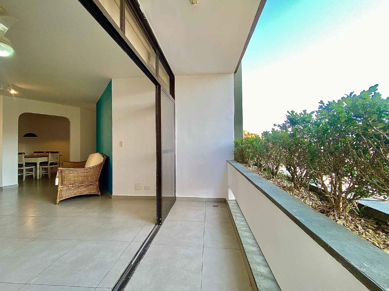 Apartamento à venda no Enseada: 