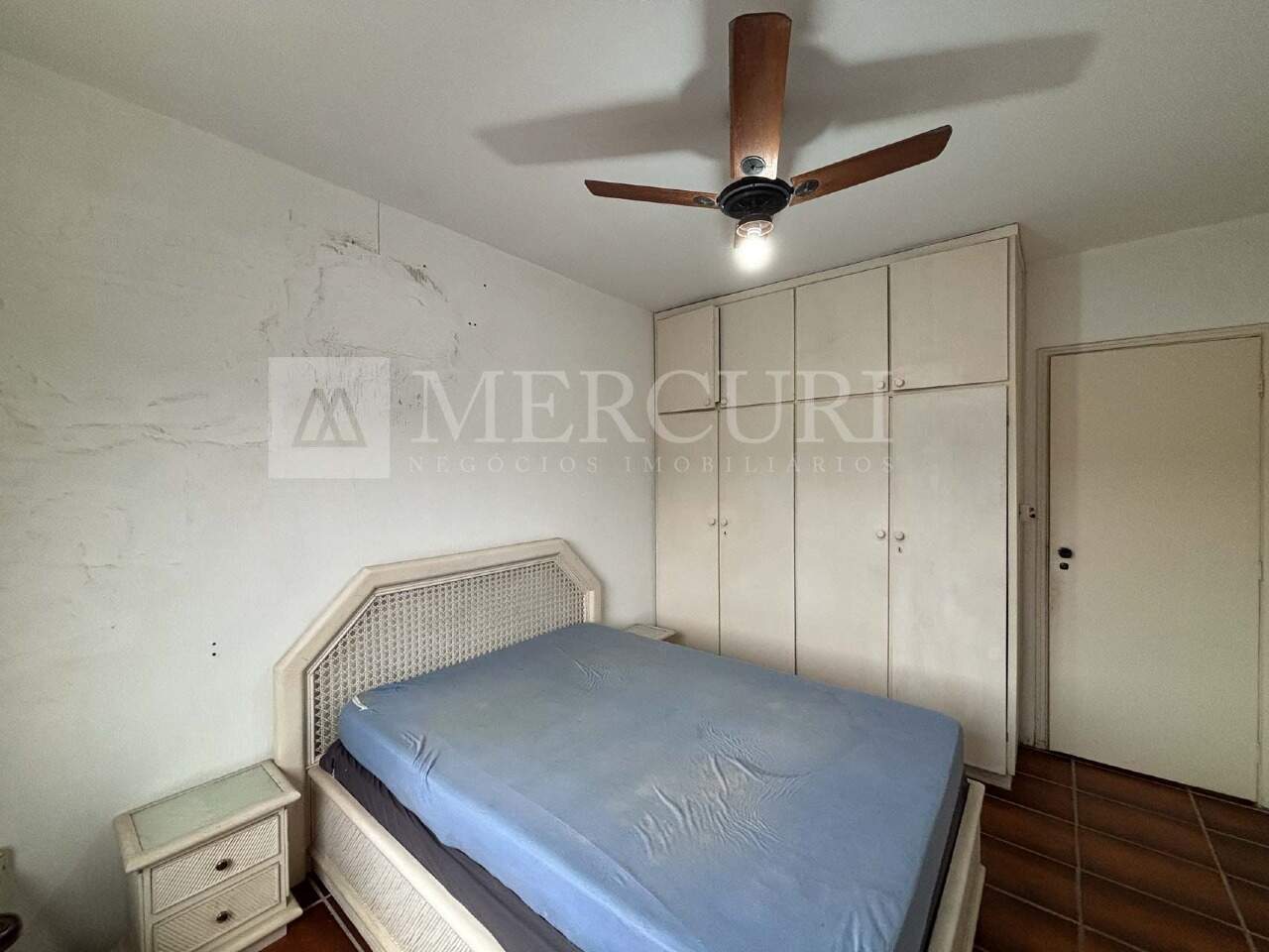 Apartamento à venda no Enseada: 