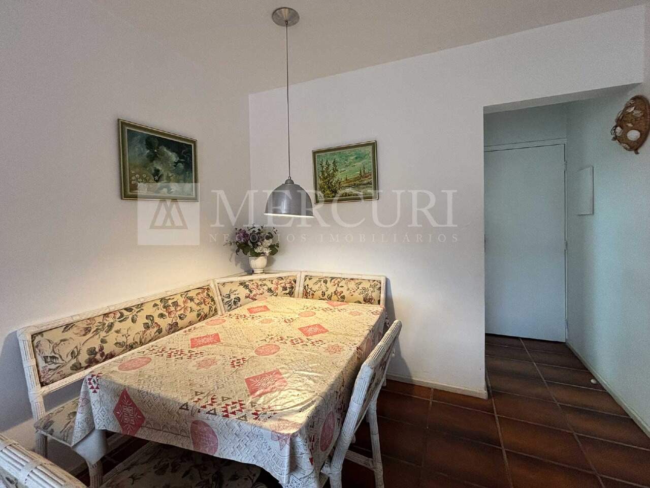 Apartamento à venda no Enseada: 