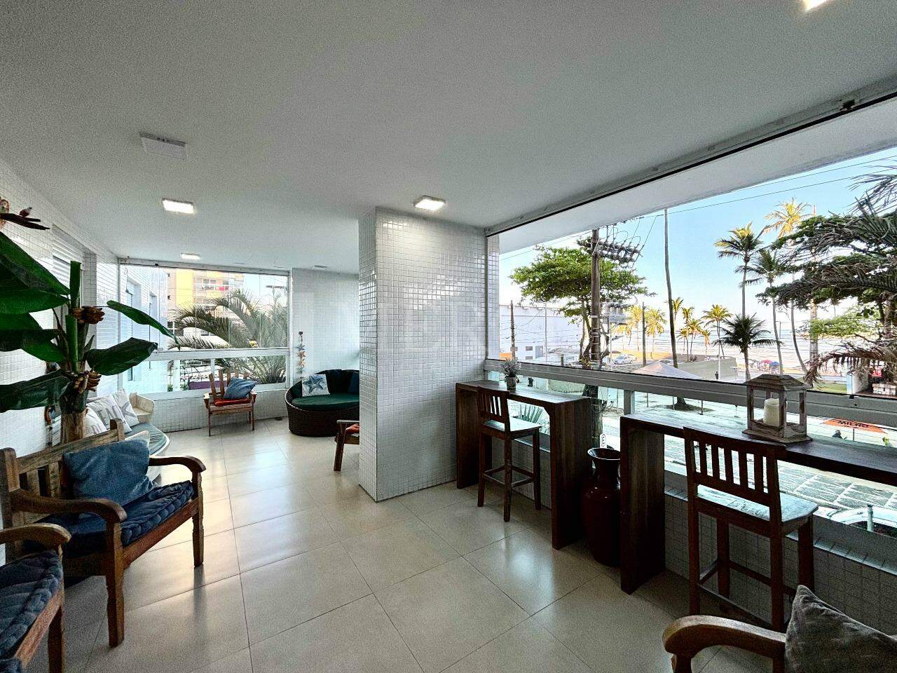 Apartamento à venda no Pitangueiras: 