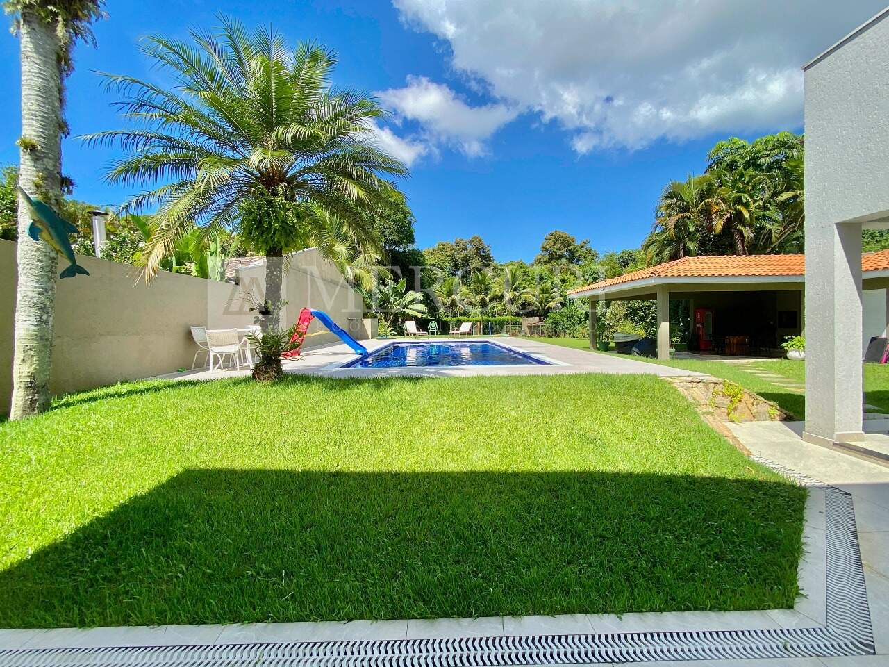 Casa à venda no Jardim Acapulco: 